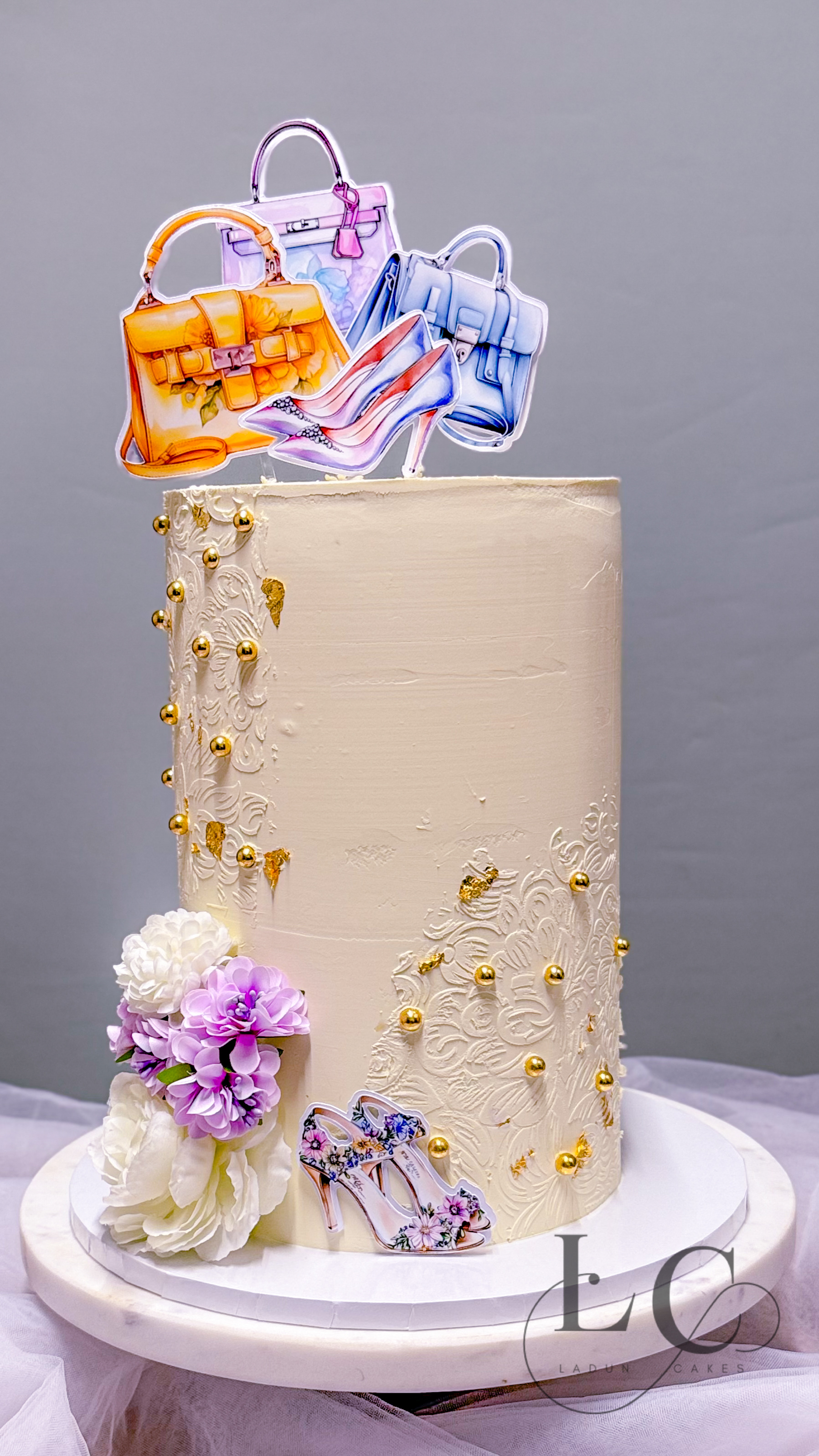 6-inch prestige celebration cake