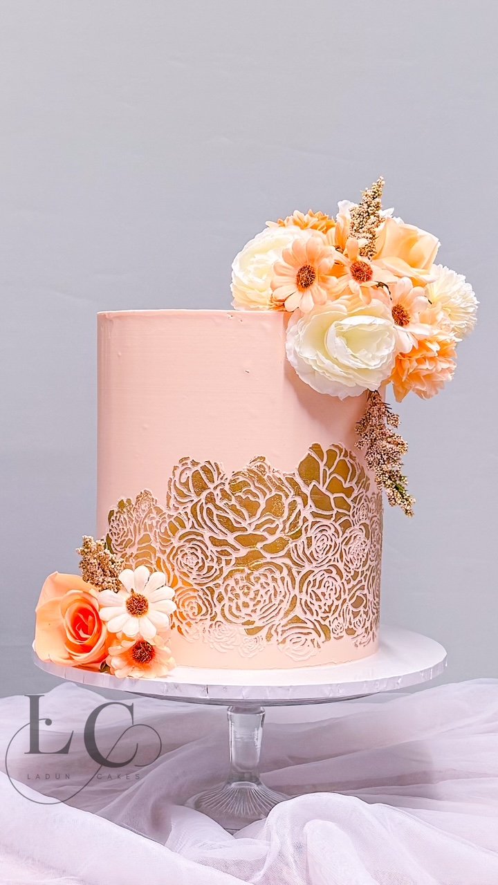 Celebration Cakes Essex | Bespoke Birthdays & Events | Ladun Cakes