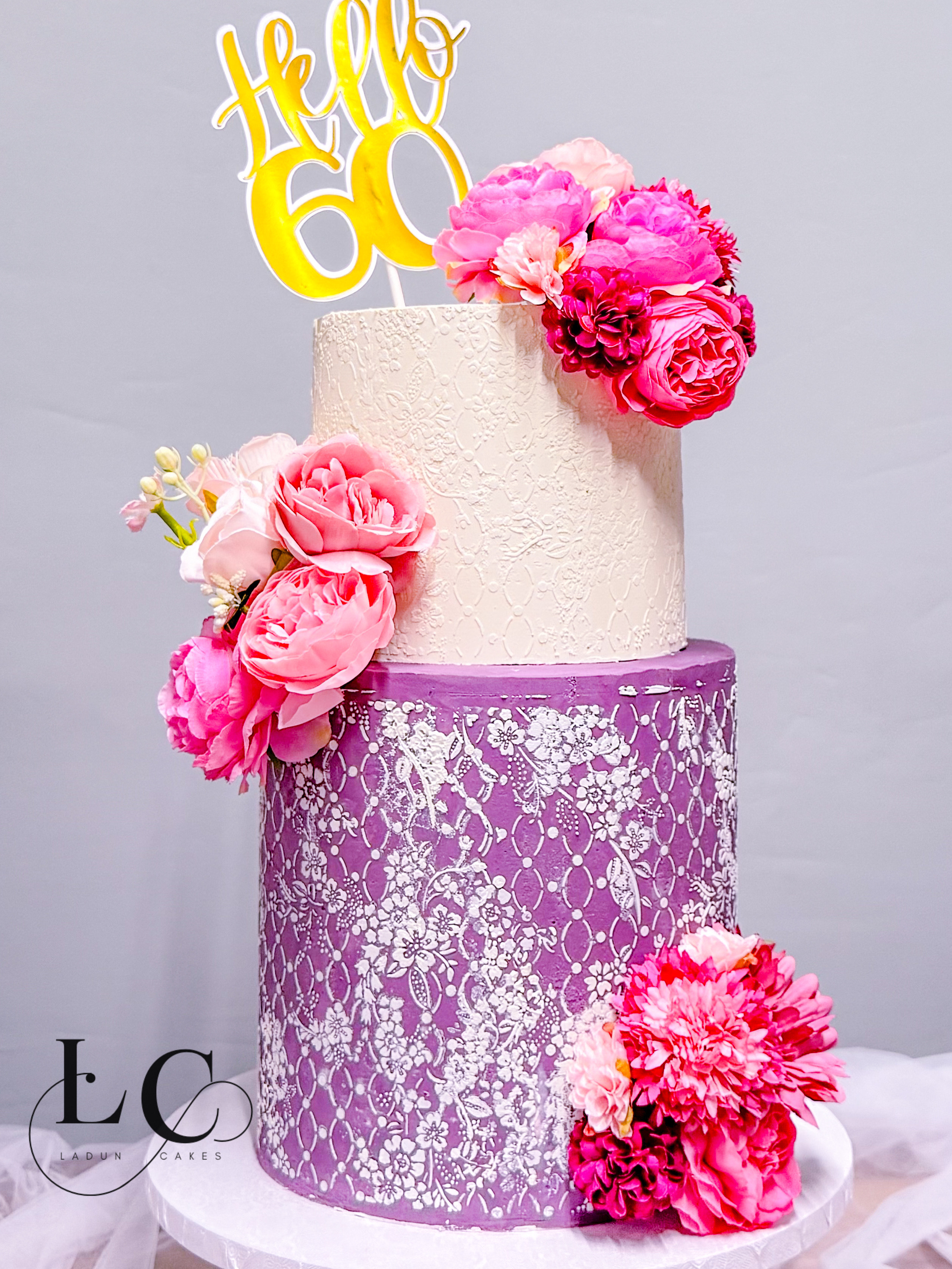 2-tier petite celebration cake