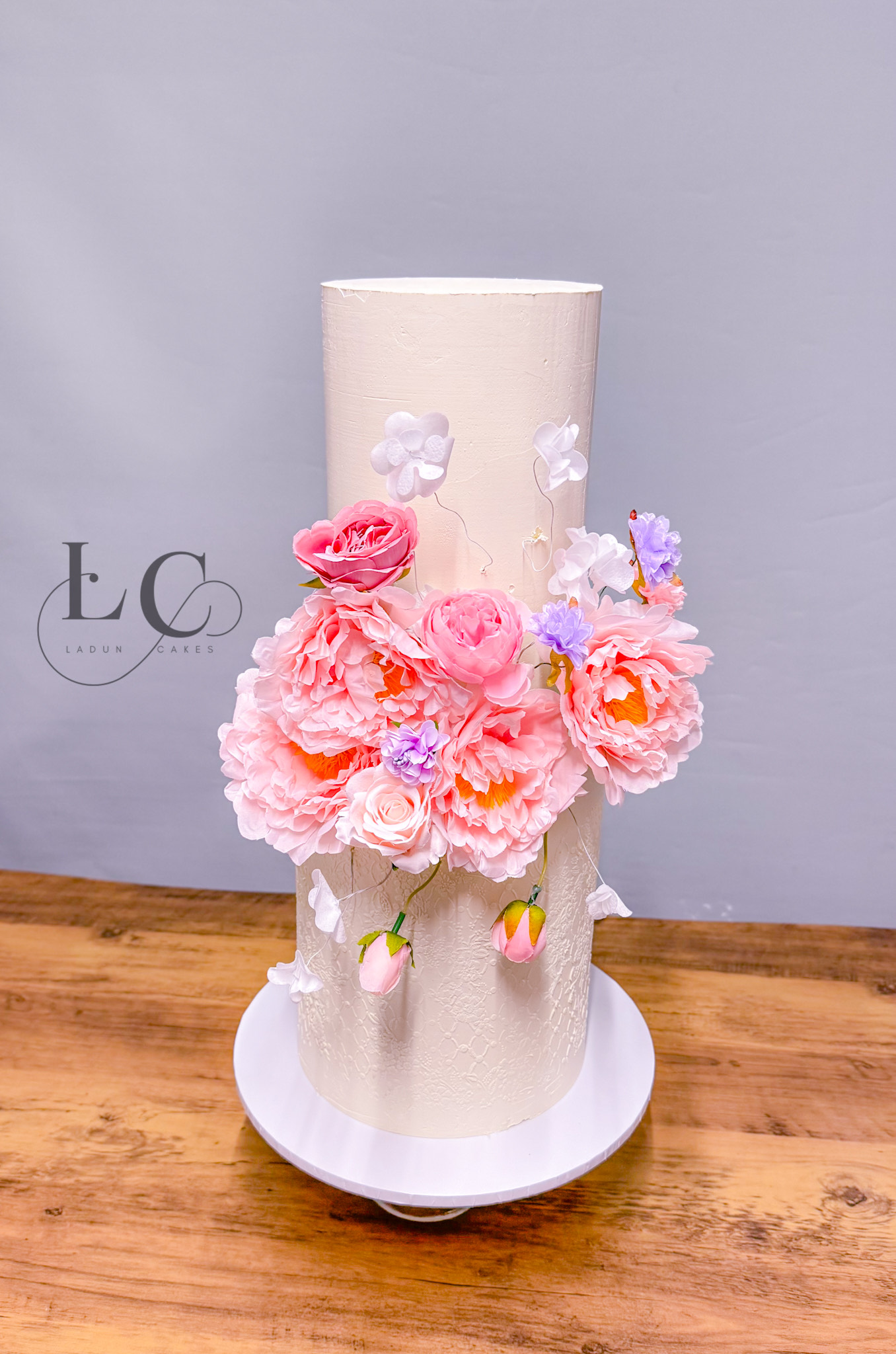 Ladun Cakes creation 8